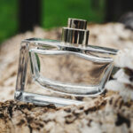 Poznaj magiczne zapachy Sisley – perfumy, które zapadną Ci w pamięć